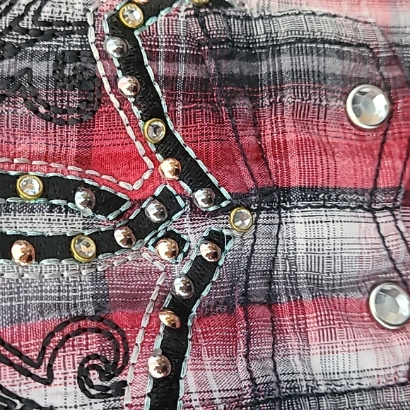 Wrangler Small Women's red black grey western plaid shirt lace frayed seams - Picture 8 of 8